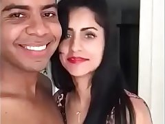 Punjabi girlfriend sucking dick